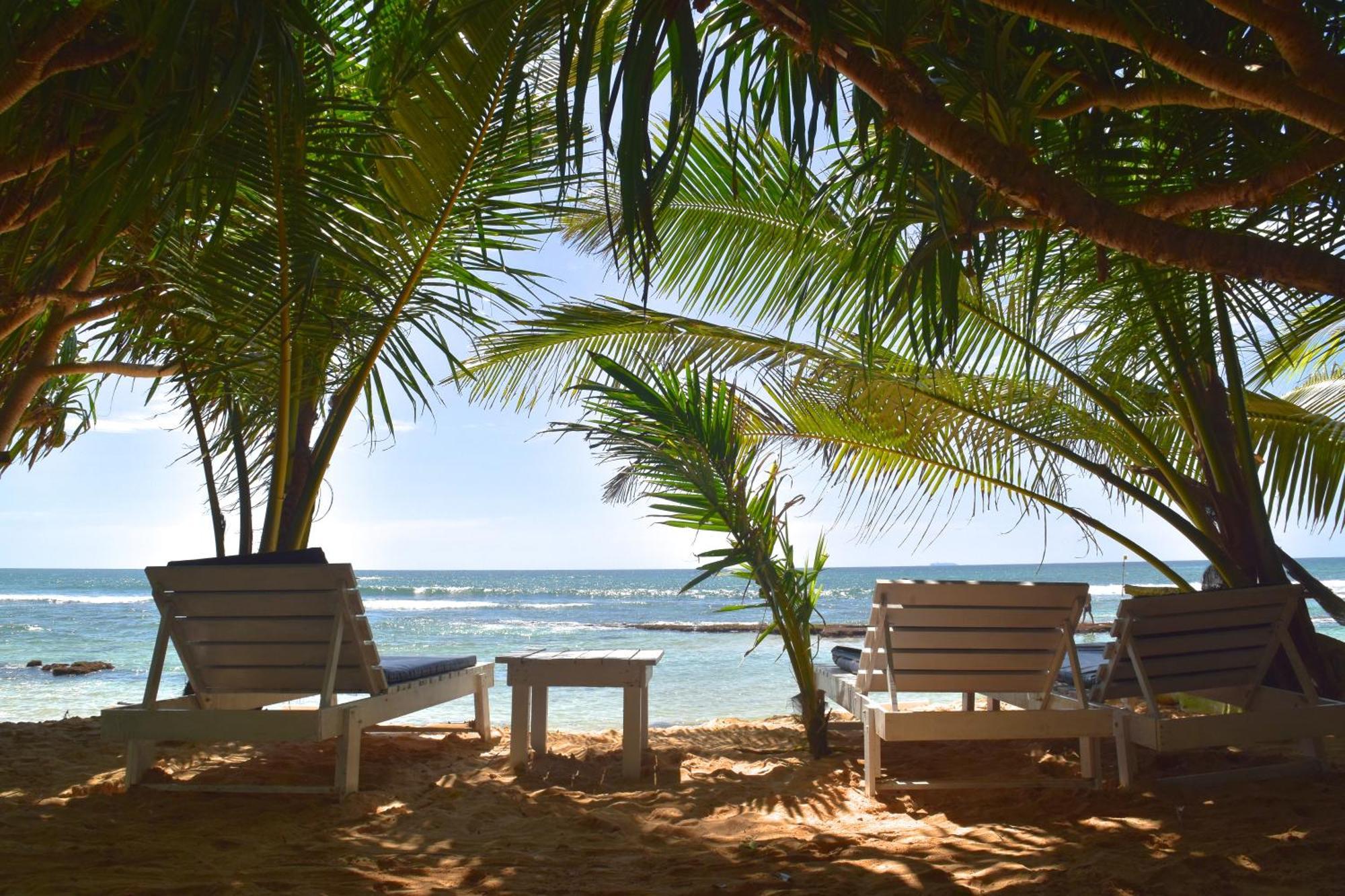 Beach Inns Holiday Resort Matara Exterior photo