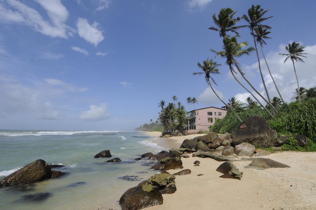 Beach Inns Holiday Resort Matara Exterior photo