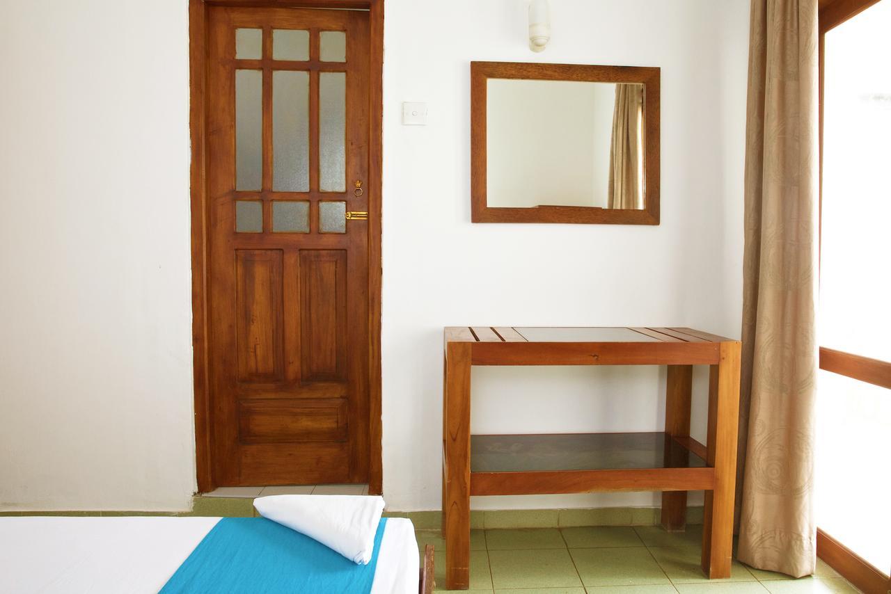Beach Inns Holiday Resort Matara Exterior photo